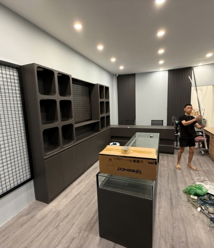 Hoàn thiện shop điện thoại Bình Phước  (30/4)