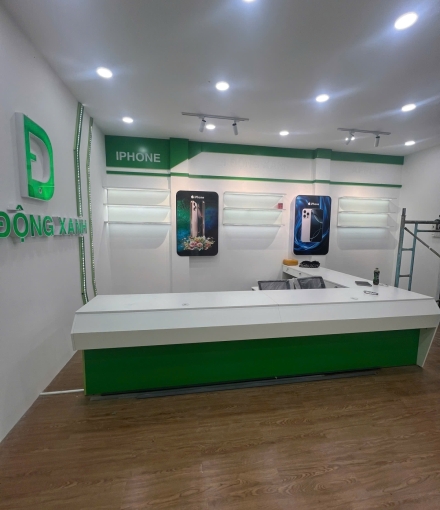 Thi công hoàn  thiện shop Di ĐỘNG XANH  ở Đồng Nai 