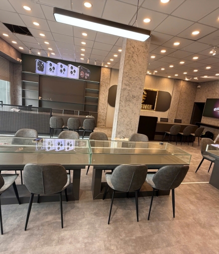 Hoàn thiện shop điện thoại Tam Nông -Đồng Tháp diện tích 120m2