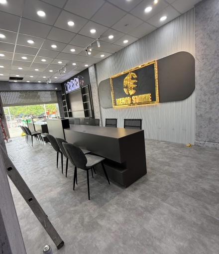 Hoàn thiện shop điện thoại Tam Nông -Đồng Tháp diện tích 120m2