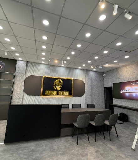 Hoàn thiện shop điện thoại Tam Nông -Đồng Tháp diện tích 120m2