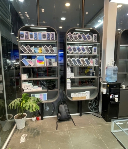 Thi công Hoàn thiện shop điện thoại quận 12 