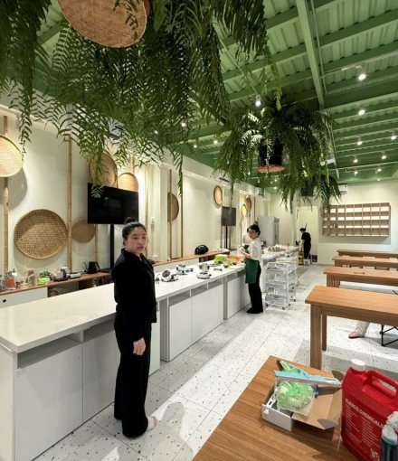  Thi công Nội thất lớp dạy nấu ăn quận 1