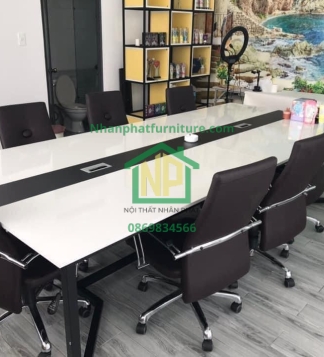 Bàn họp văn phòng 4